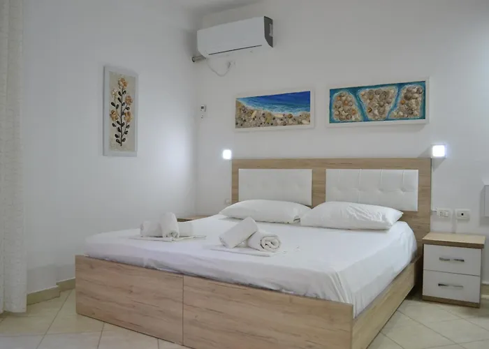 Seashell Art Decor & Private Garage * Vlora