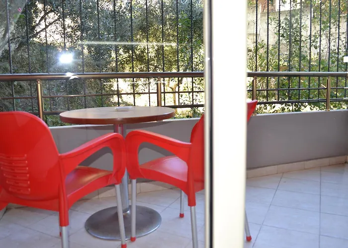 Seashell Art Decor & Private Garage * Vlora