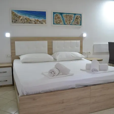 Seashell Art Decor & Private Garage Apartament Wlora